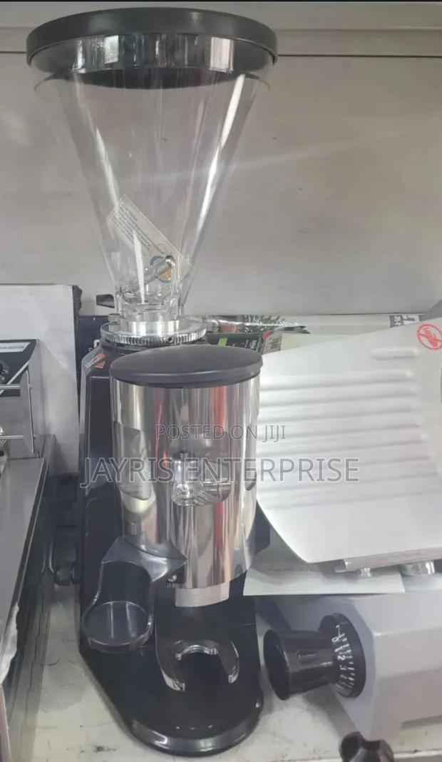 Commercial Coffe Grinder