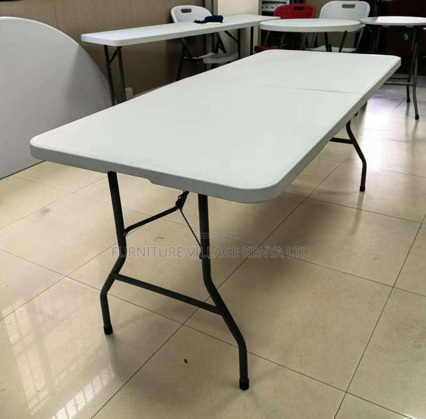 1.8m Foldable Plastic Table - thumbnail 7