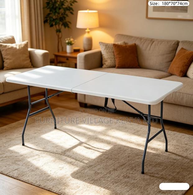 1.8m Foldable Plastic Table - thumbnail 9