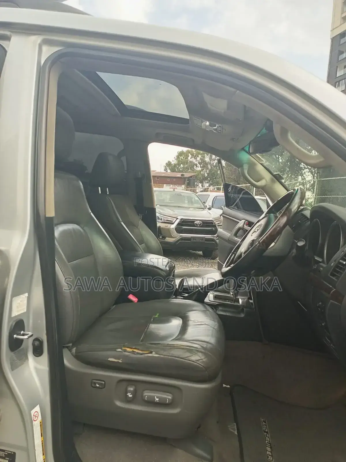 Toyota Land Cruiser 2012 Silver