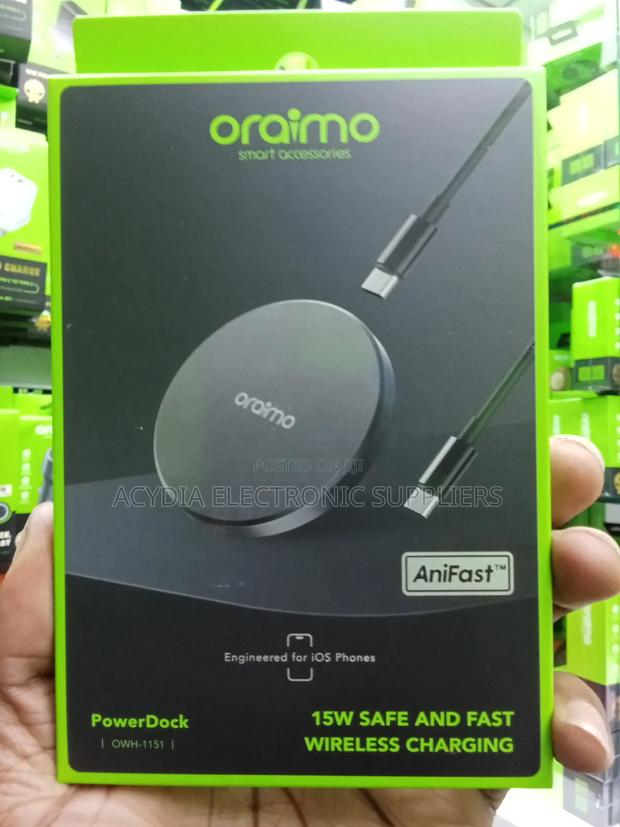 Oraimo Powerdock 15w Safe and Fast Wireless Charging