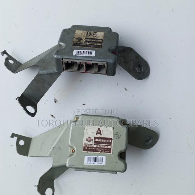 Nissan Wingroad Y12 Gear Box Computer