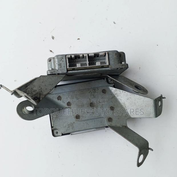 Nissan Bluebird/Sylphy Gear Box Computer - thumbnail 2