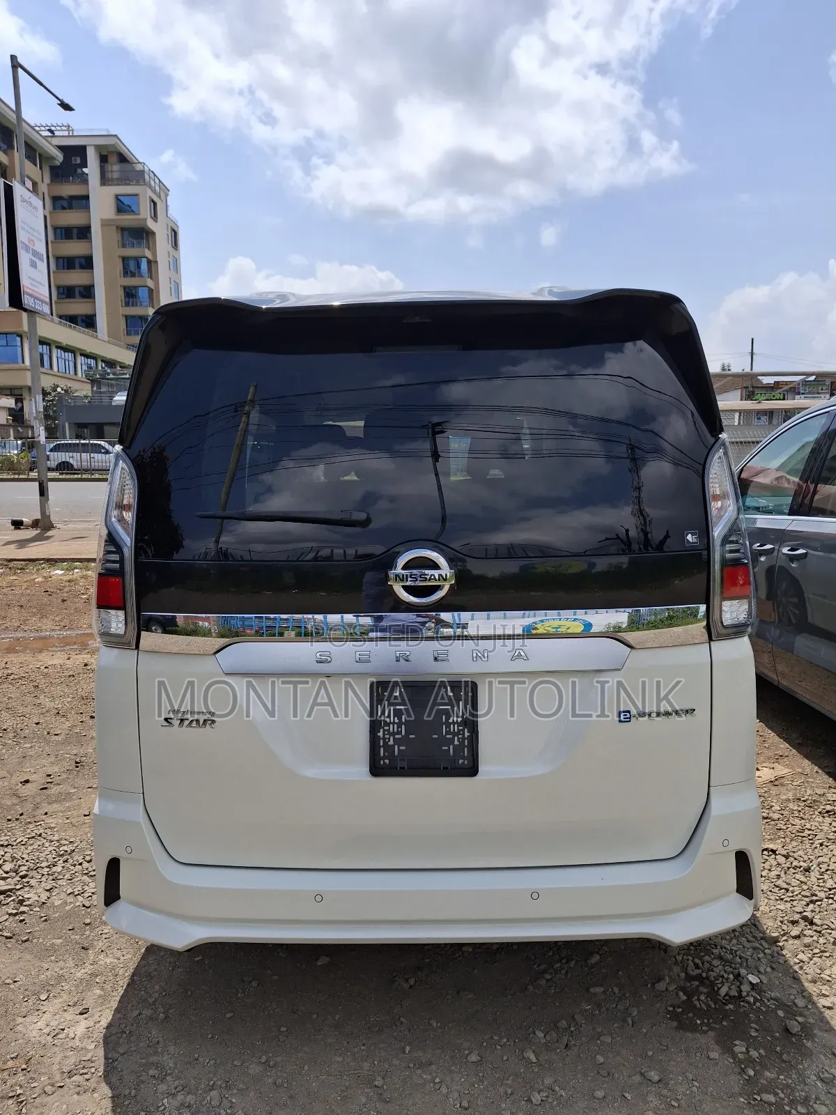 Nissan Serena 2019 Pearl