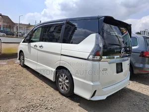 Nissan Serena 2019 Pearl