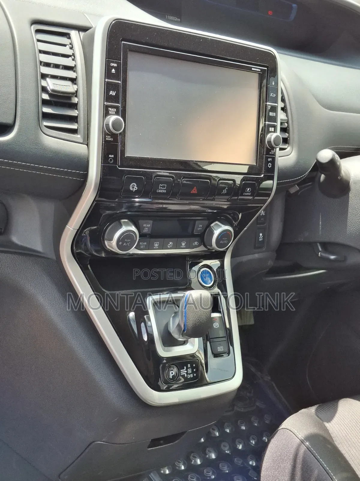 Nissan Serena 2019 Pearl