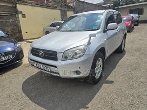 Toyota RAV4 2010 Silver