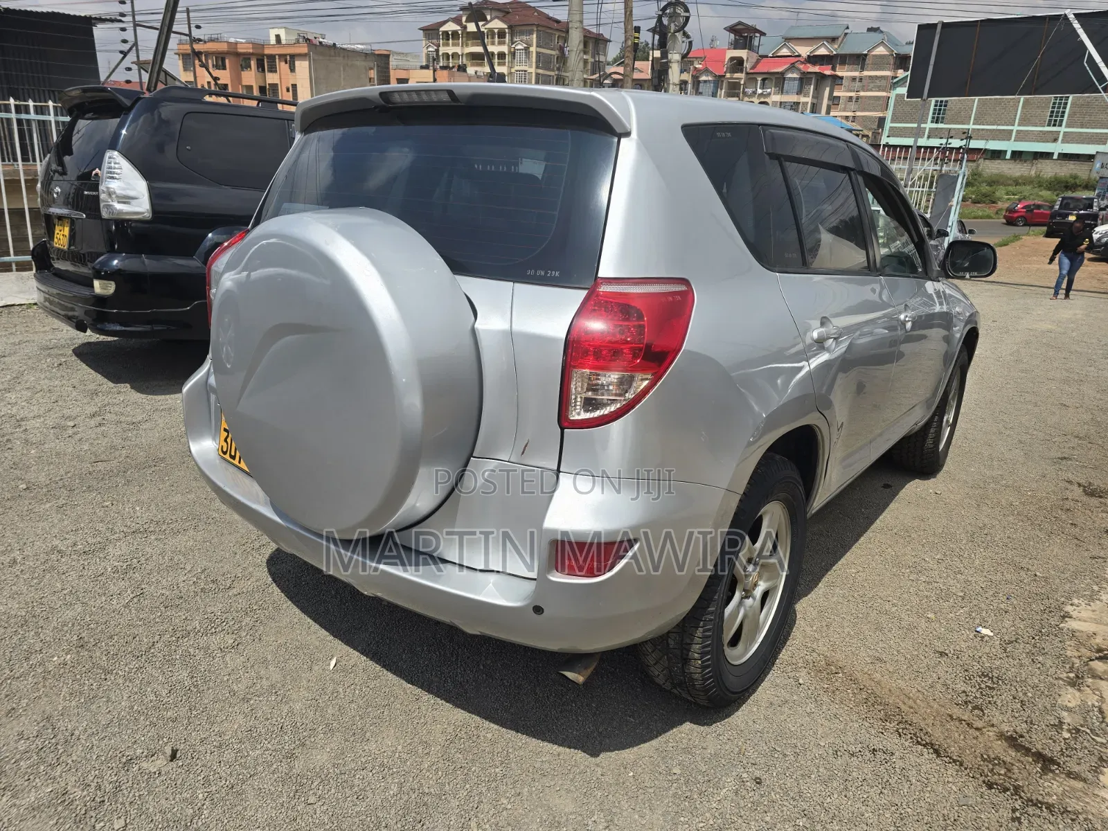 Toyota RAV4 2010 Silver