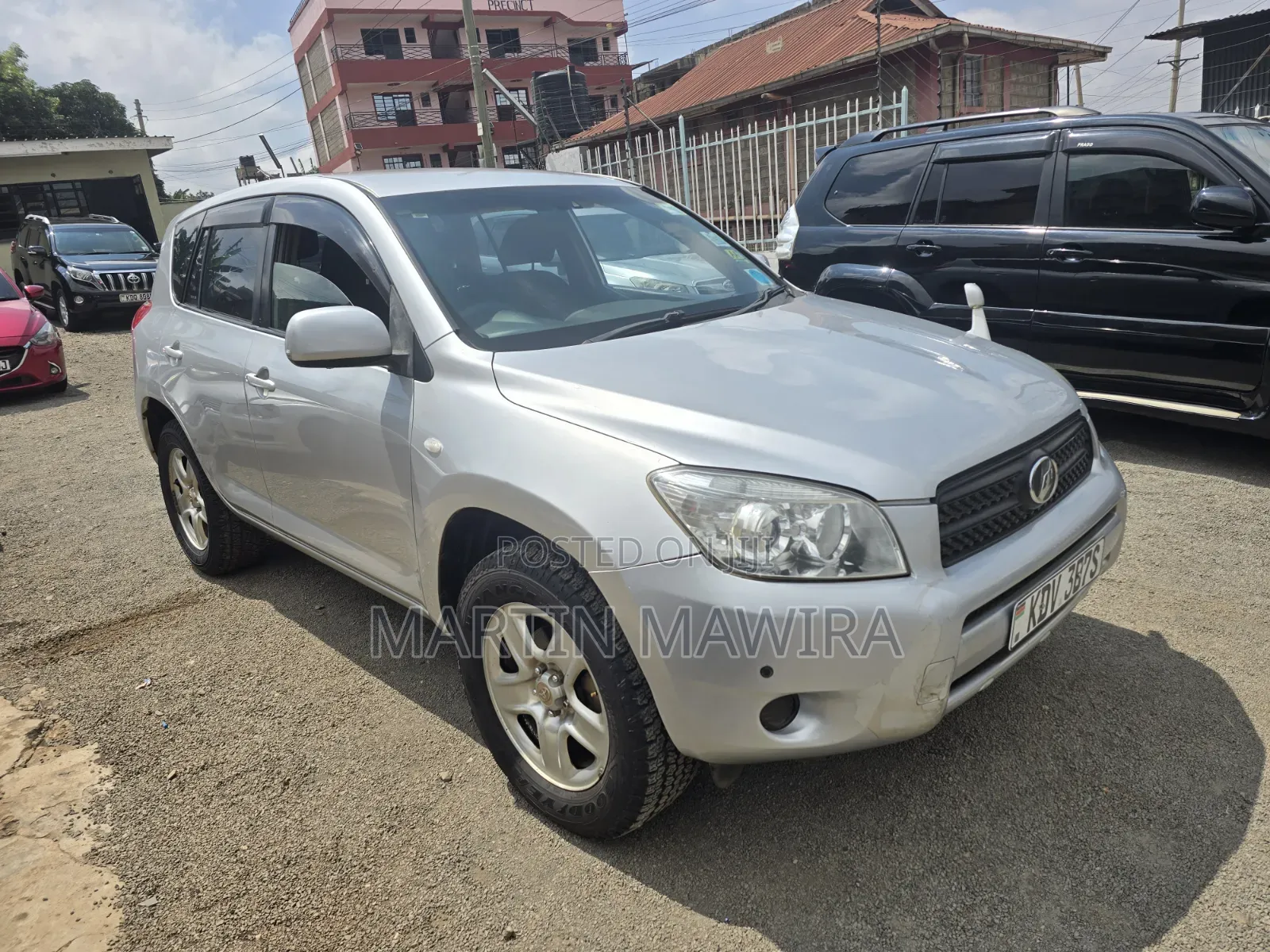 Toyota RAV4 2010 Silver