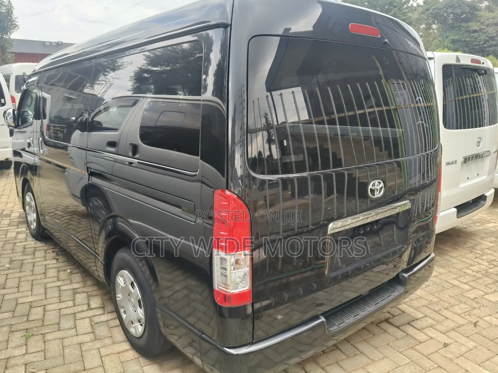 Toyota Grand HiAce 2019 Black