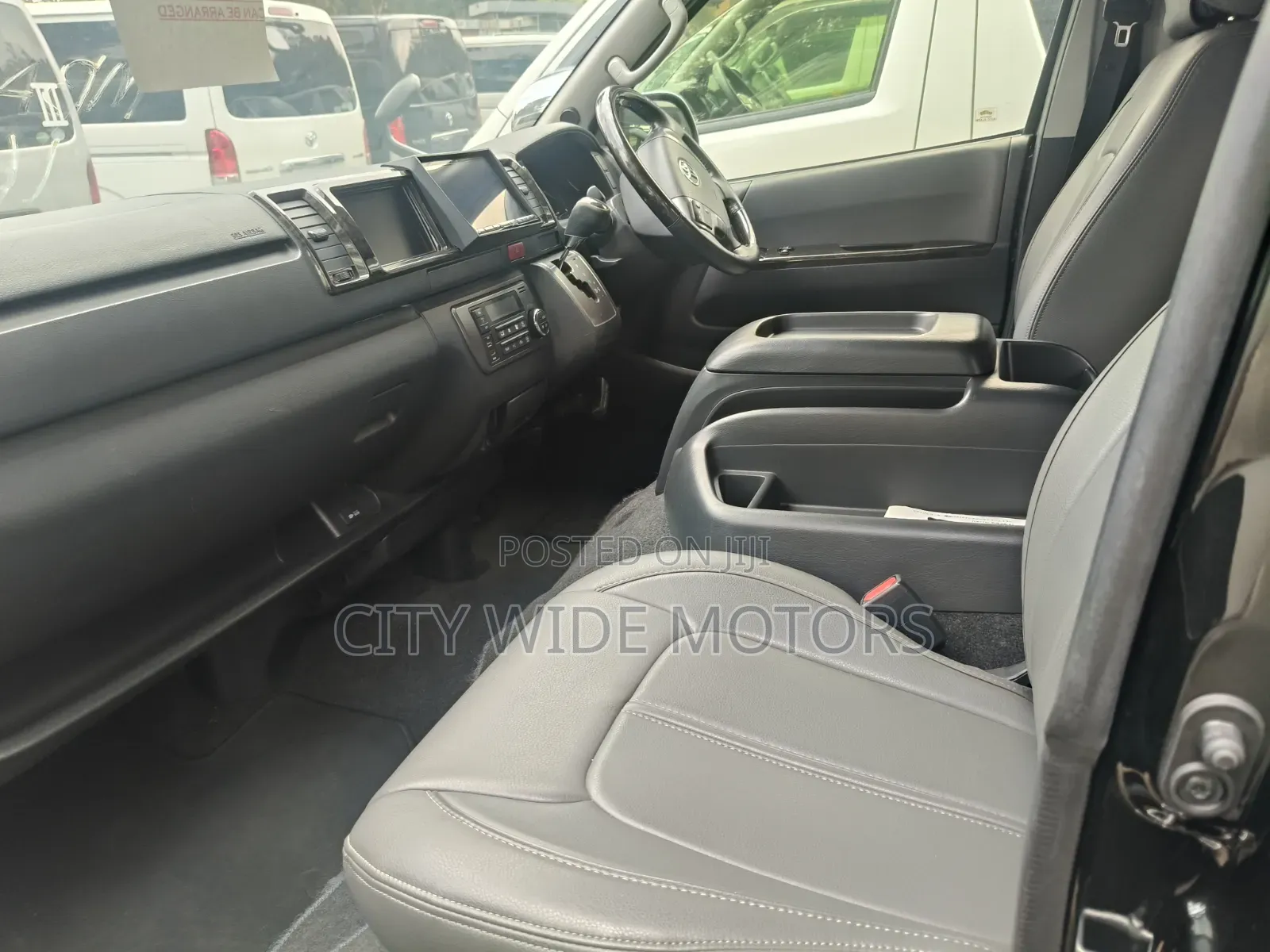 Toyota Grand HiAce 2019 Black