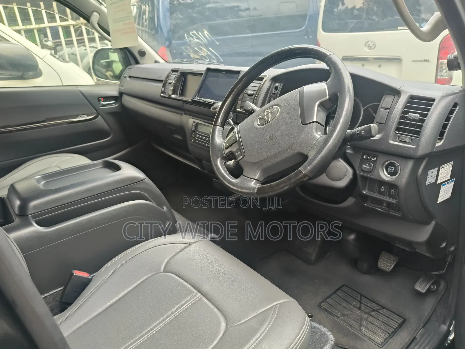 Toyota Grand HiAce 2019 Black