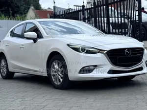Mazda Axela 2018 White