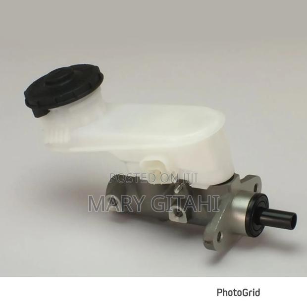 Brake Master Cylinder Motor Prado