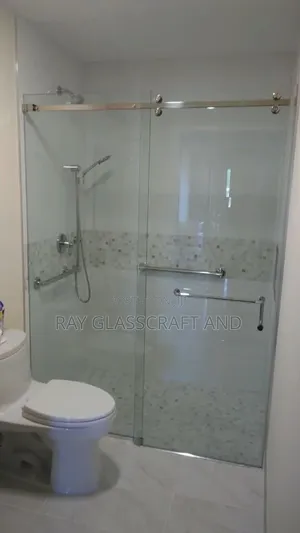 Frameless Shower Cubicle