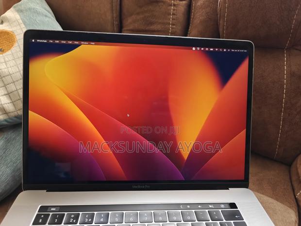 Laptop Apple MacBook Pro 2017 16GB Intel Core i7 SSD 512GB - thumbnail 2