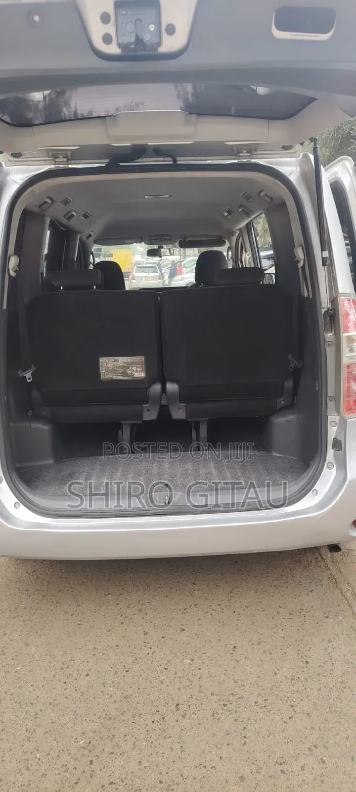 Toyota Noah 2008 Silver