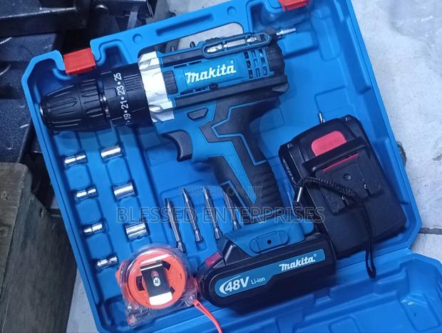 Speed Control Makita Cordless Drill Pumps - main view