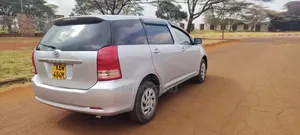 Toyota Wish 2006 Silver