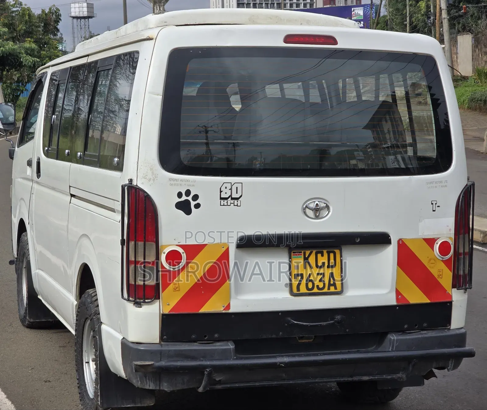 Toyota HiAce 2007 White