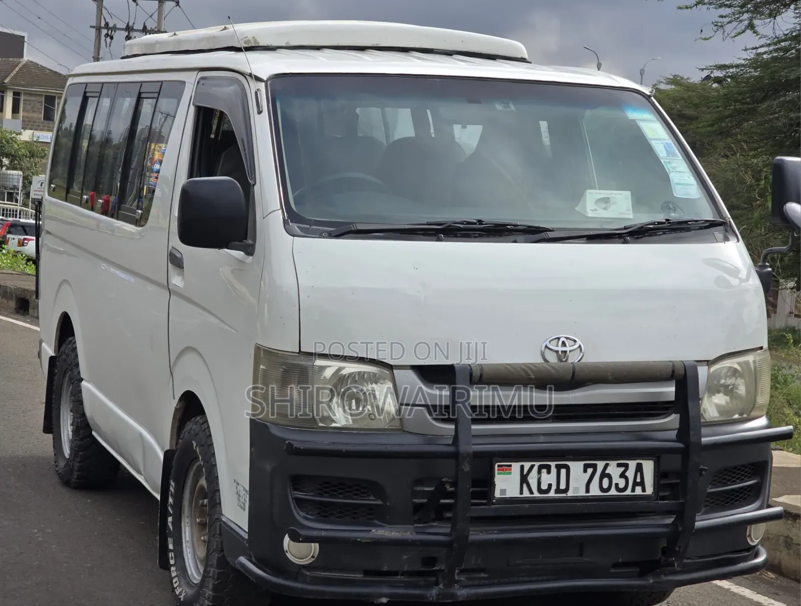 Toyota HiAce 2007 White
