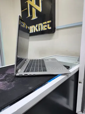 Laptop HP EliteBook x360 1040 G9 16GB Intel Core i7 SSD 256GB