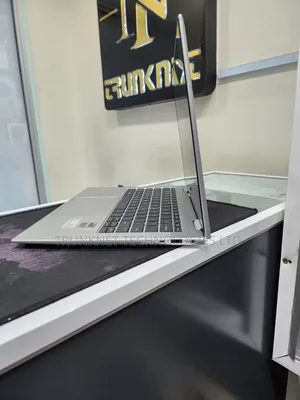 Laptop HP EliteBook x360 1040 G9 16GB Intel Core i7 SSD 256GB