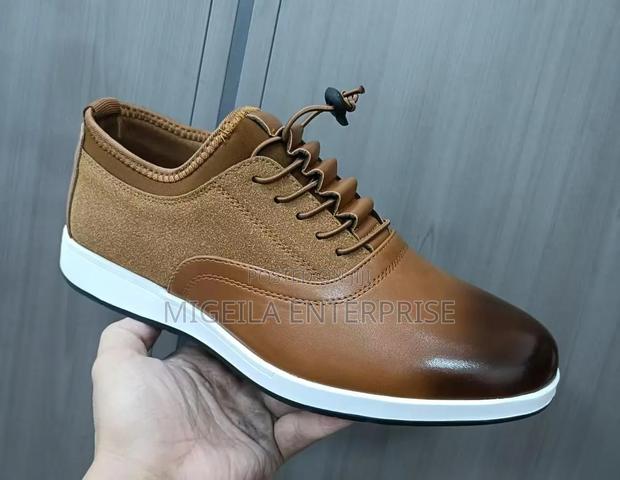 Men's Casual Shoes