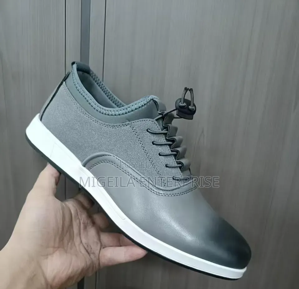 Men's Casual Shoes