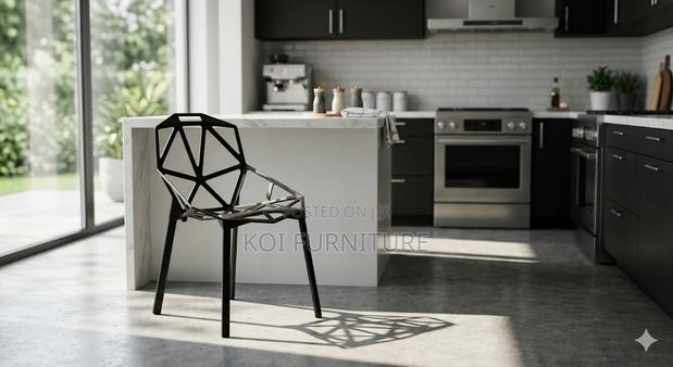 Dining Chairs; Plastic Supreme Dining Chairs - thumbnail 2