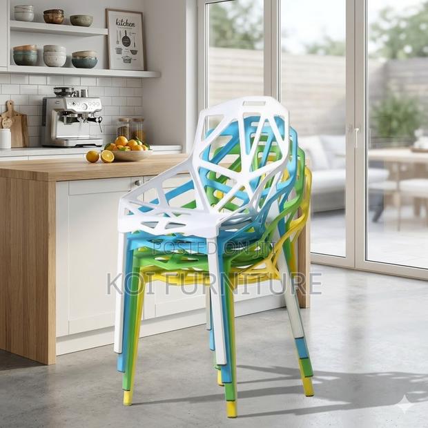 Dining Chairs; Plastic Supreme Dining Chairs - thumbnail 3