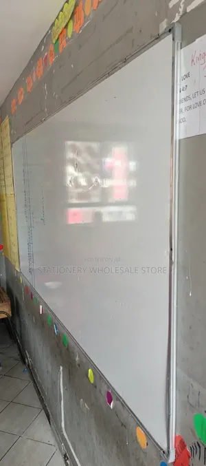 White Board 8ftx4ft With 2markers and Duster Free Mounting