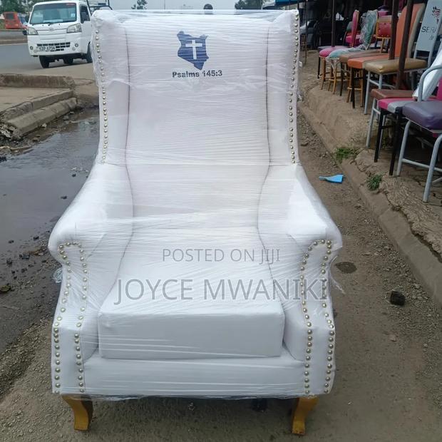 Pulpit or Alter Church Chair for Pastor or Bishop 