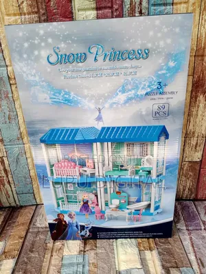 Snow Princess Doll House.
Swimming Pool and Bridge
