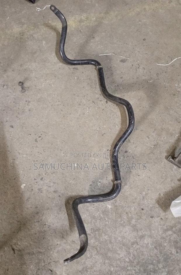 Stabilizer Bar Toyota Noah Zrr70