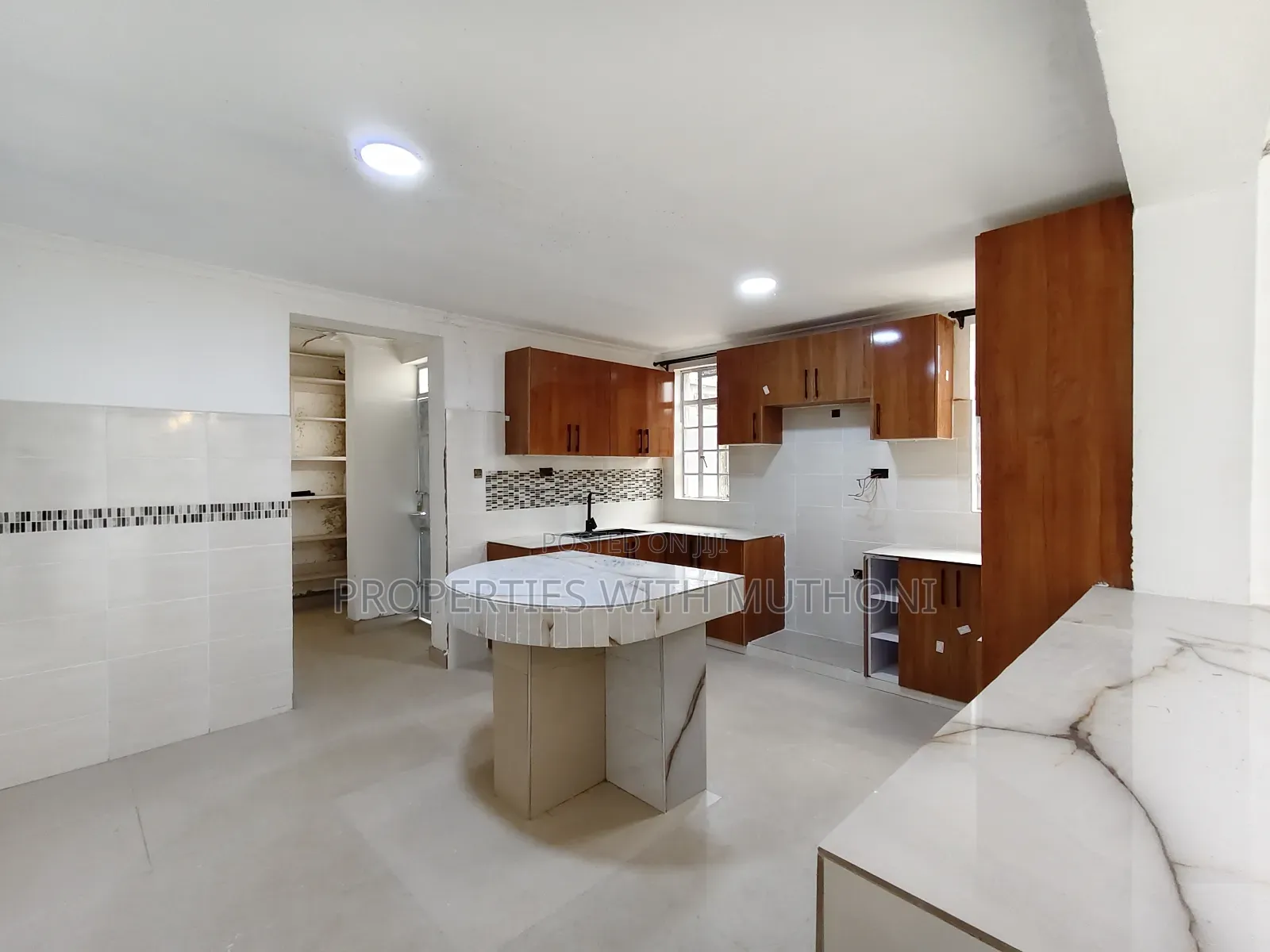 4bdrm Maisonette in Rimpa for sale