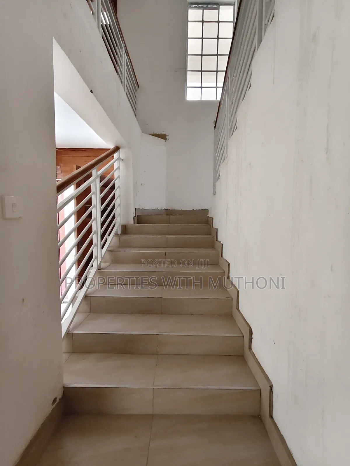4bdrm Maisonette in Rimpa for sale