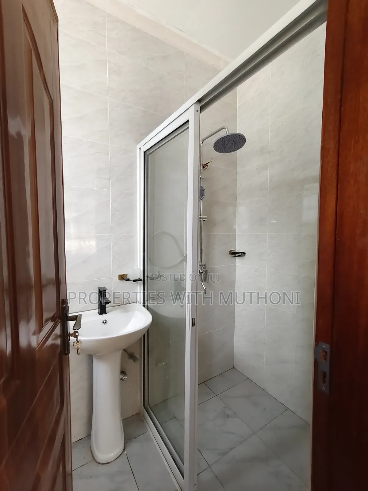 4bdrm Maisonette in Rimpa for sale