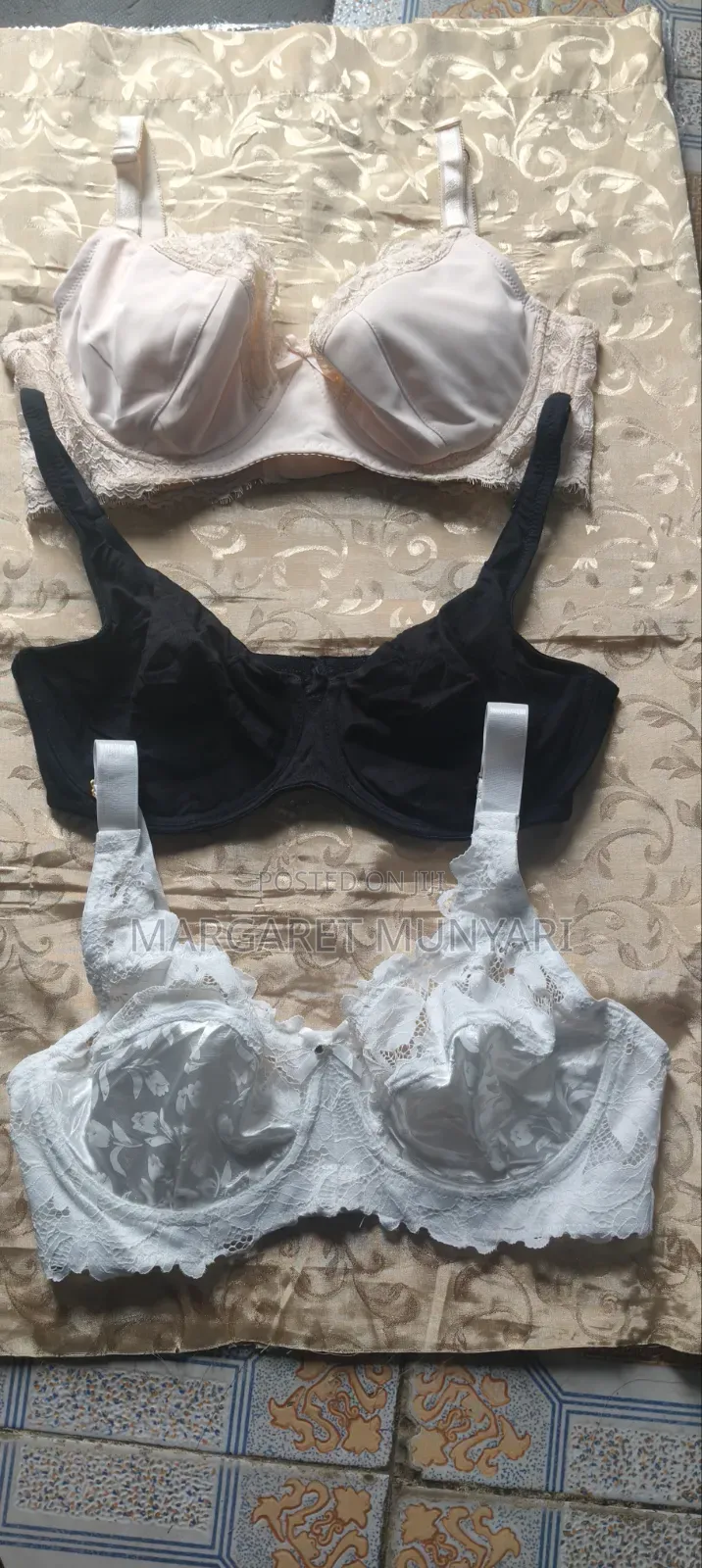 Perfect Wireless and None Ladies Bra