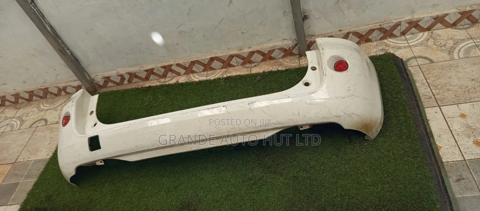 Toyota Sienta Bumper
