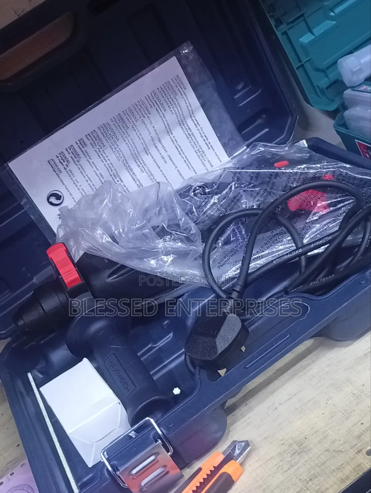 Limited Stock Maxmech Rotary Hammer Machine 800 Watts