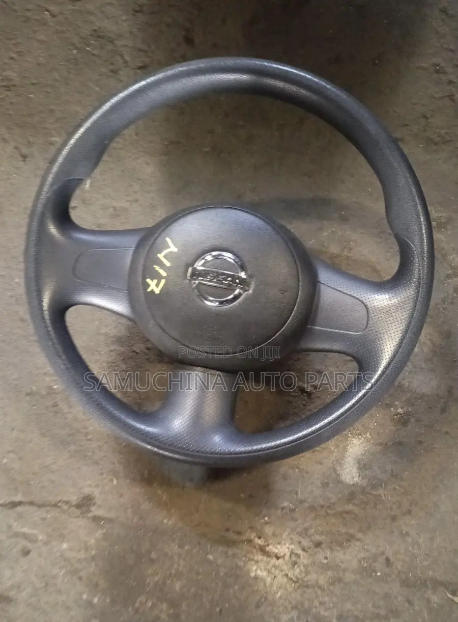 Steering Wheel Nissan Latio N17
