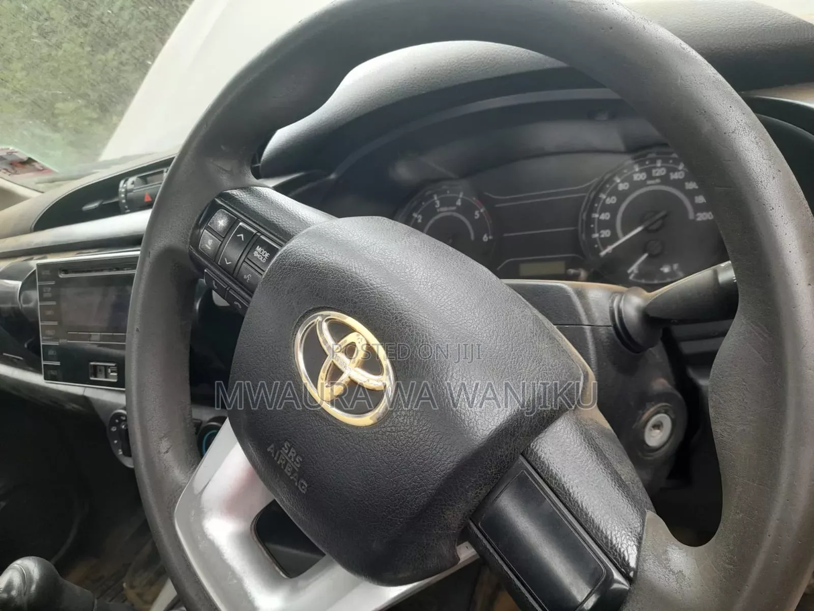 Toyota Hilux 2013 Gray