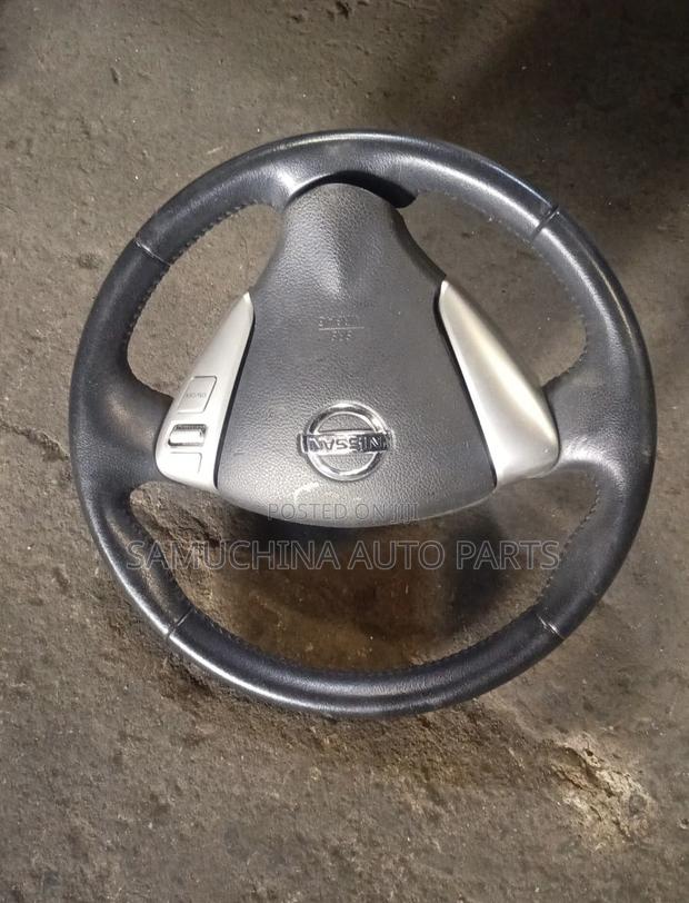 Steering Wheel Nissan Serena