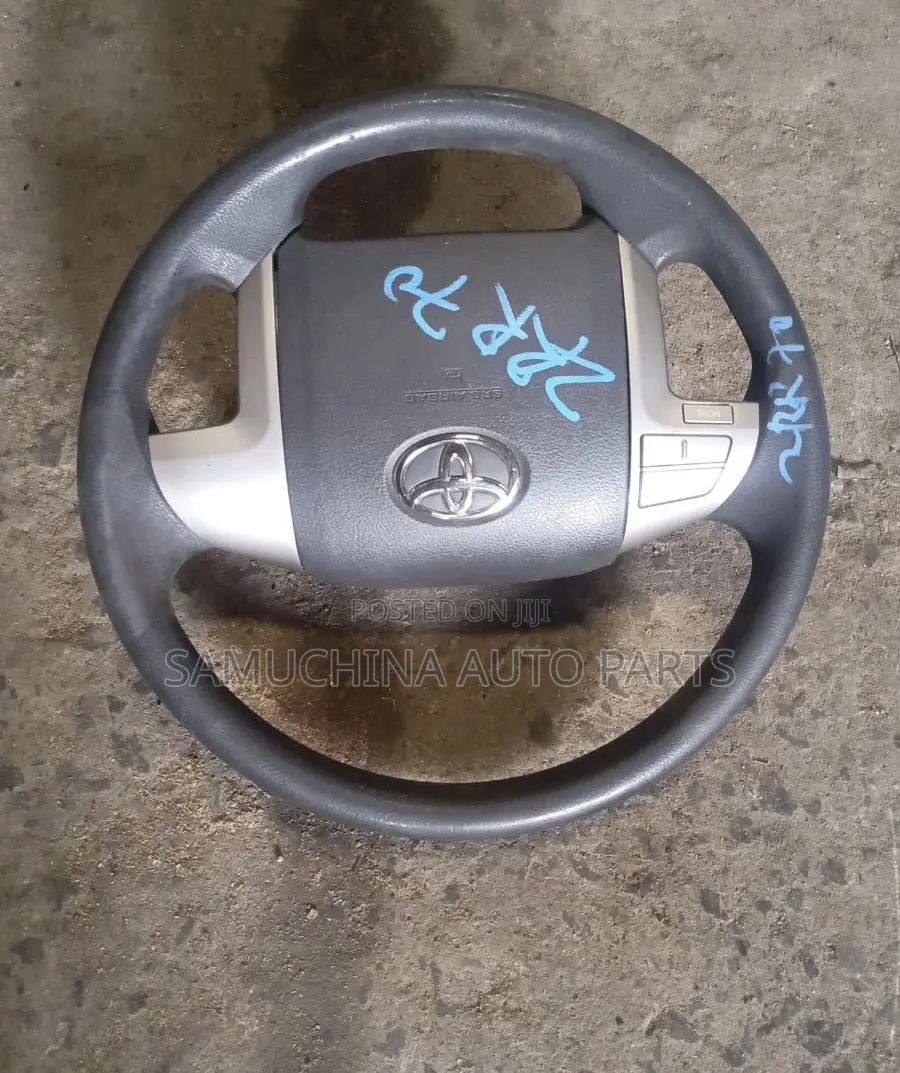 Steering Wheel Toyota Noah Zrr70