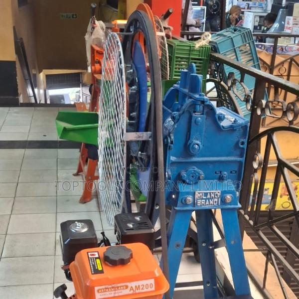 3blade Animal Feed Chaff Cutter Machine With 7.5hp Petrol Engine - thumbnail 2