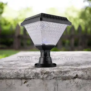 All- Season Use Outdoor Garden Light Main Gate Post Solar Light Lamp