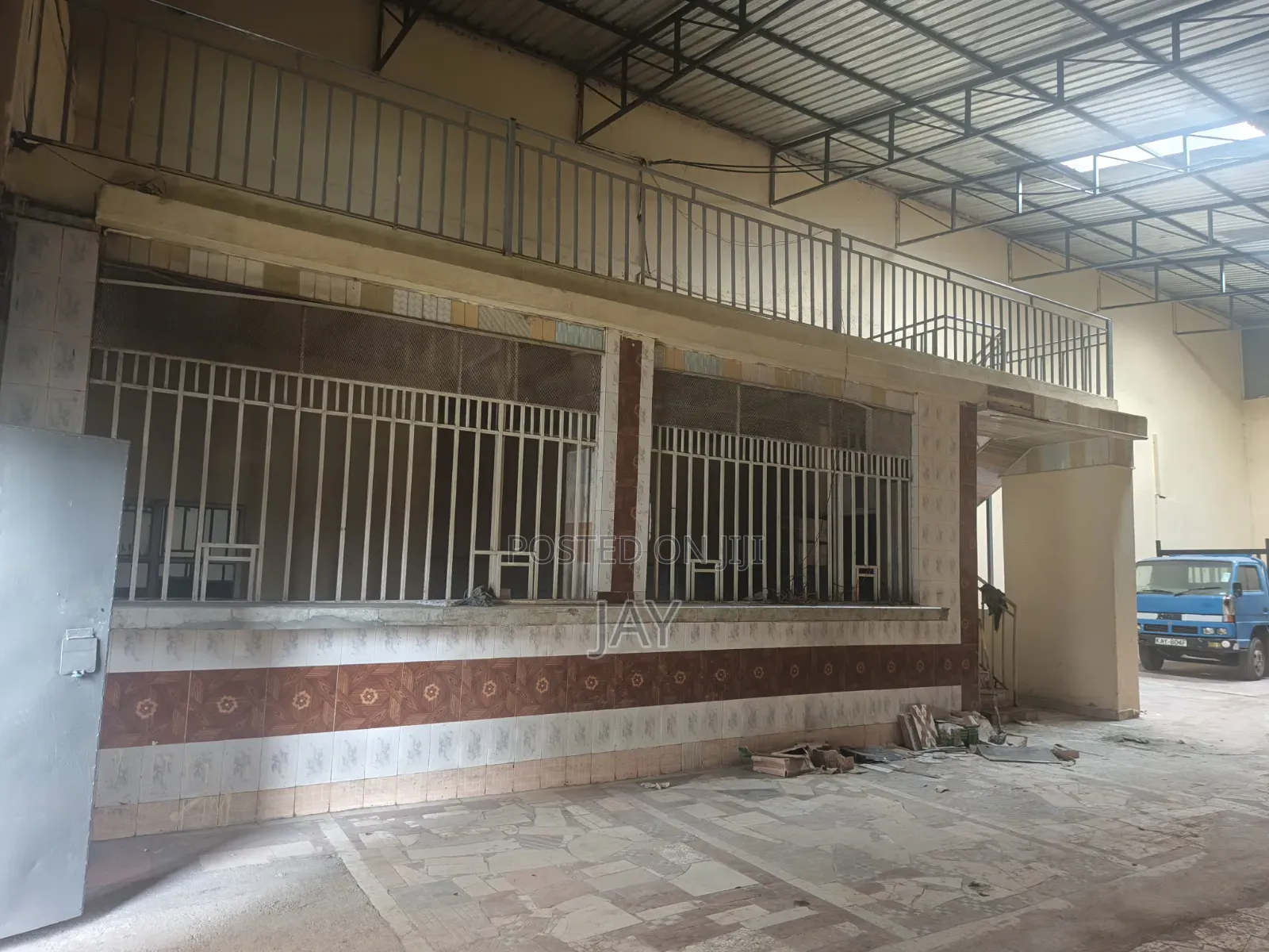 3800sqft Space/Godown Space to Let