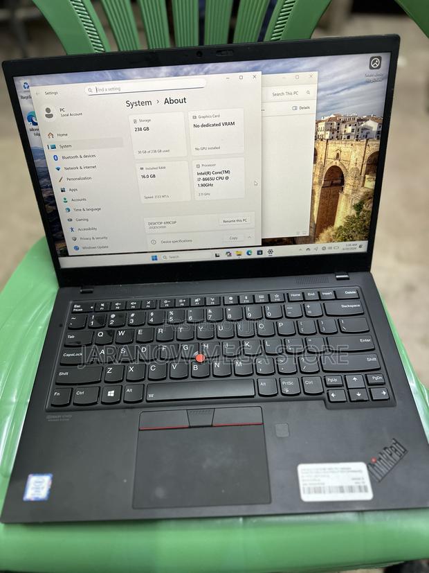 Laptop Lenovo ThinkPad X1 Carbon 16GB Intel Core i7 SSD 512GB - thumbnail 2