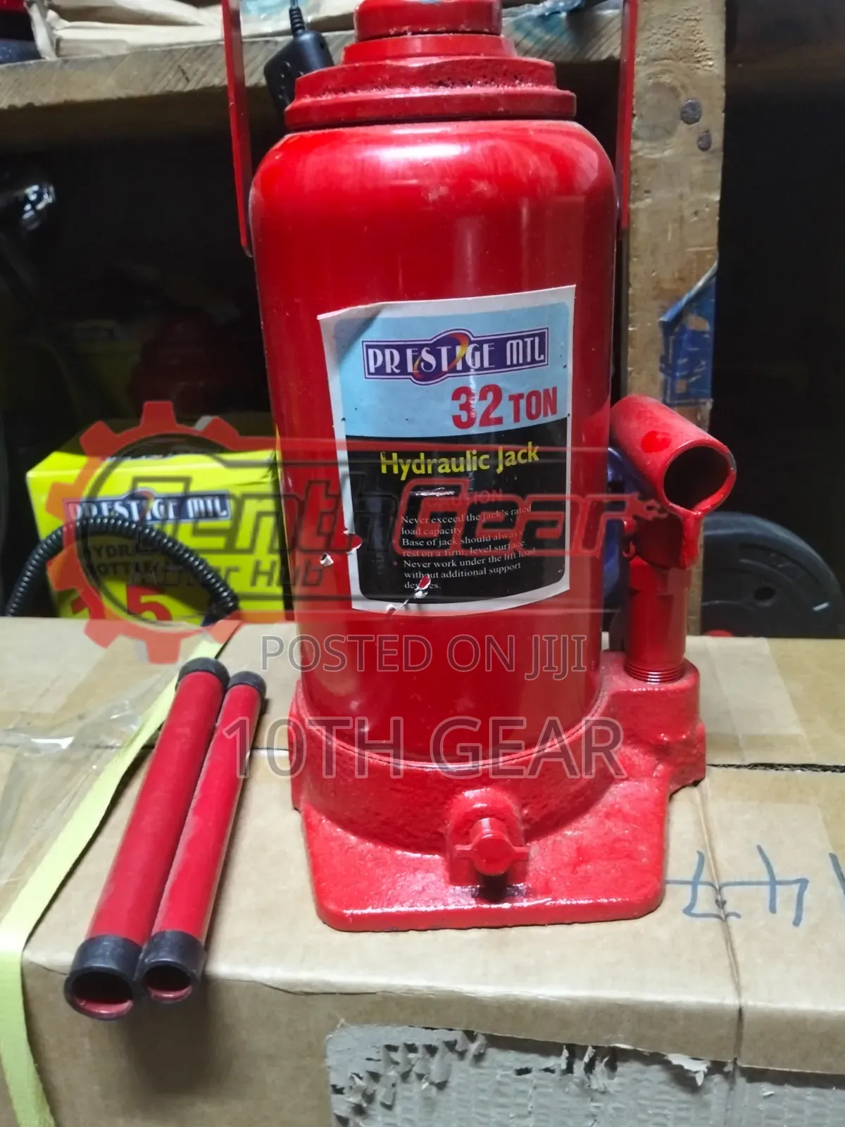 Ordinary Jack 32 Ton Red